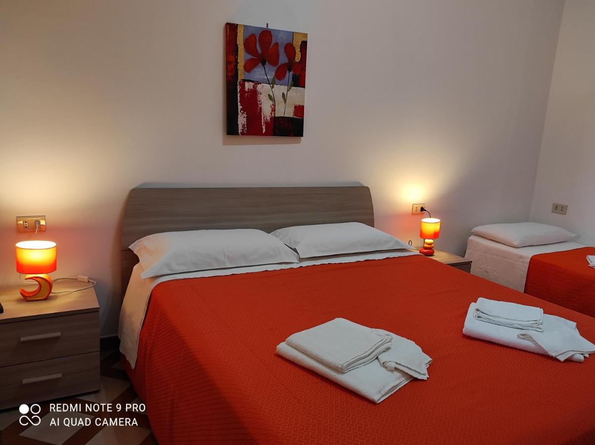 Avola Holidays Kültér fotó